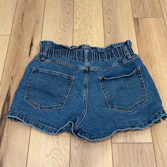 4/$15 Wild Fable Paper Bag Denim Shorts - Picture 3 of 5